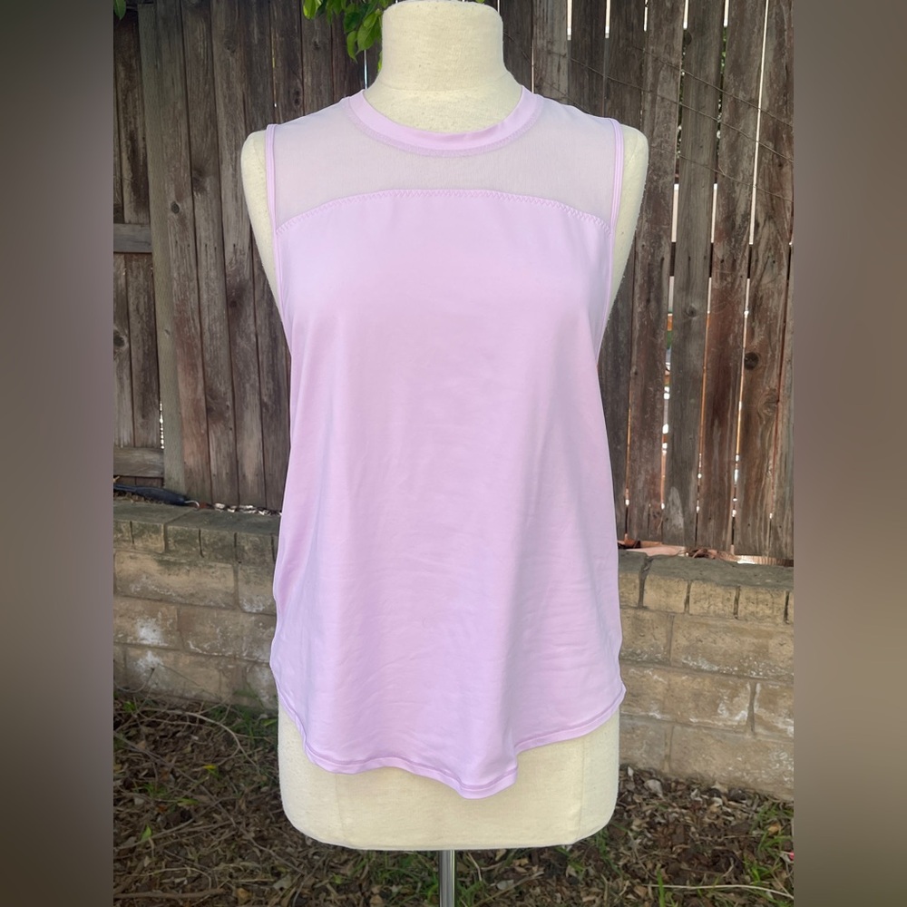 Lululemon Sleeveless Mesh insert Tank Top Lilac Lavender yoga spring sport M L